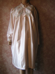 Vintage Barbizon Cuddleskin Satin Nightgown vintageoutlet